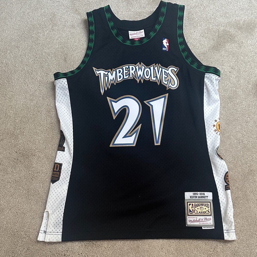Mitchell & Ness KEVIN GARNETT Timberwolves Black and Green Jersey